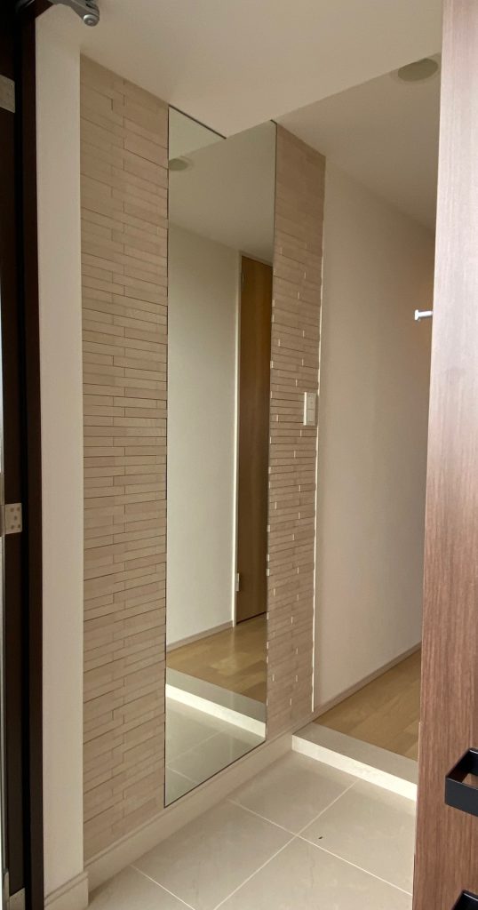 エコカラットミラーの施工例